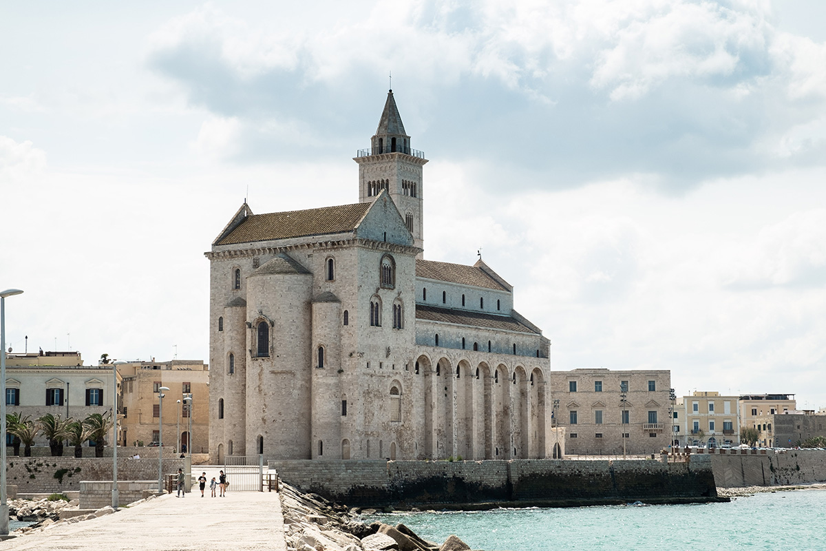 apulia-slow-travel-trani-romanico-romanico pugliese-san nicola il pellegrino-BAT-puglia-apulia-apulien-romanik-romanesque-cattedrale-cathedral